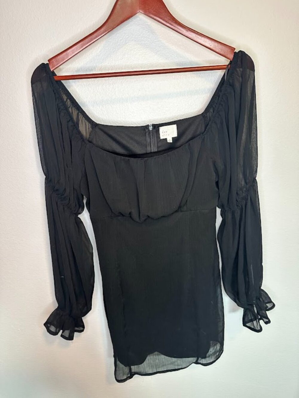 Dee Elly Black Off-the-Shoulder Mini Dress - Medium
